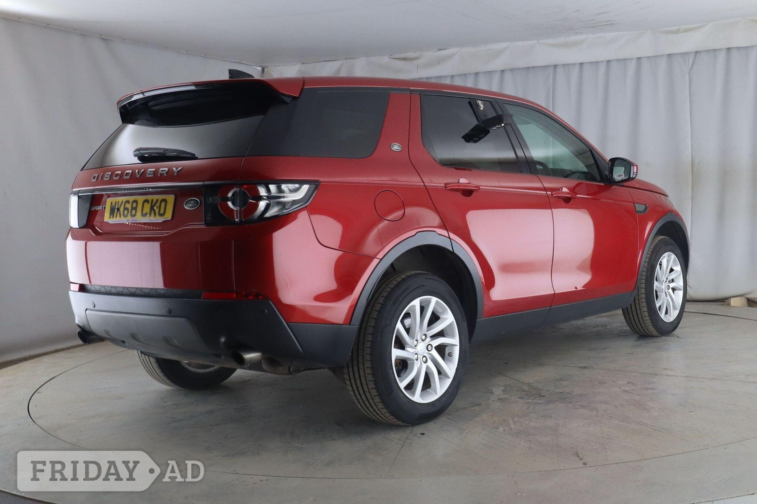 Land Rover Discovery Sport 2018 - Cars in Pontypridd