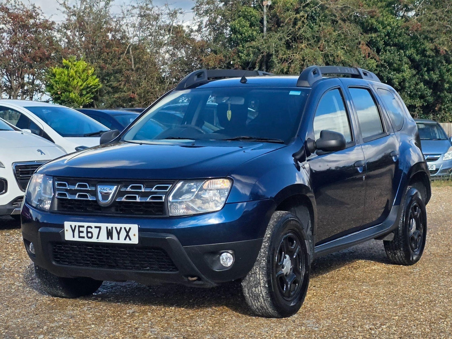 [ berth ]Dacia Duster