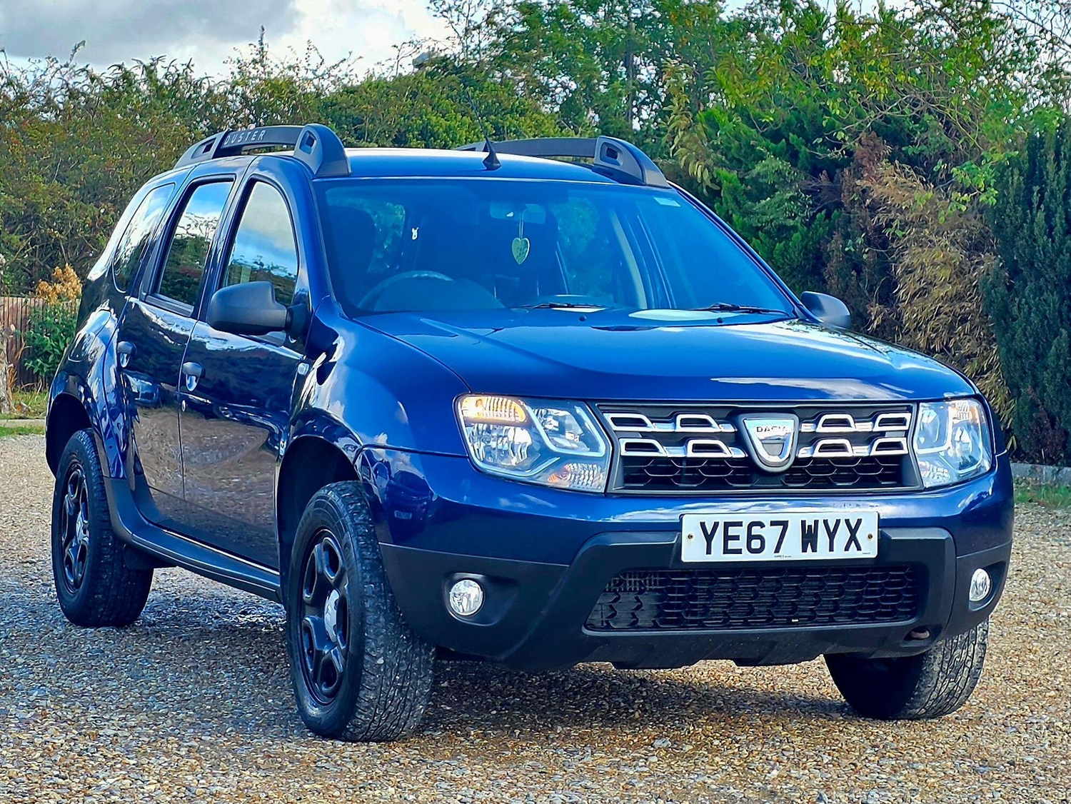 Dacia Duster 2017 - Cars