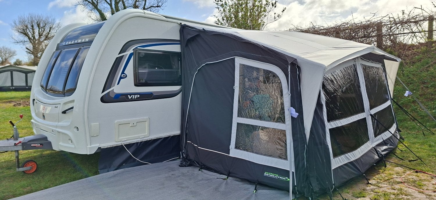 Coachman VIP 545 2016 - Motorhomes & Caravans