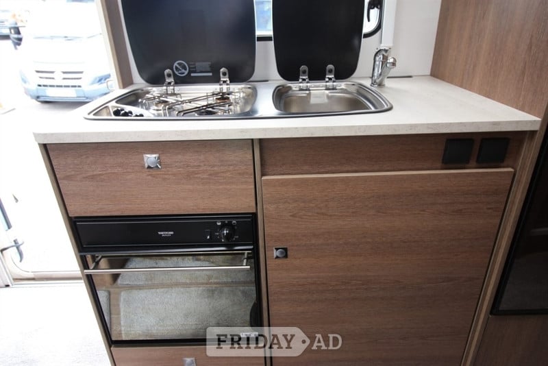 Dethleffs Trend A 6977 2020 for sale - Motorhomes & Caravans
