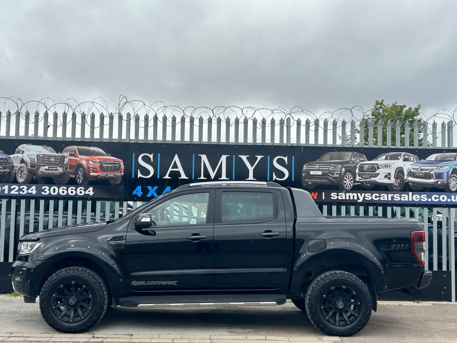 Ford Ranger 2021 - Vans & Commercial Vehicles in Bedford