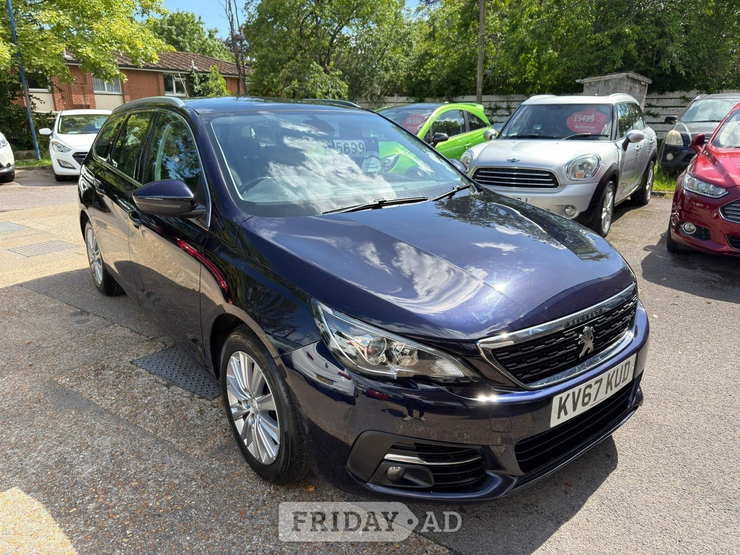 [ berth ]Peugeot 308 SW