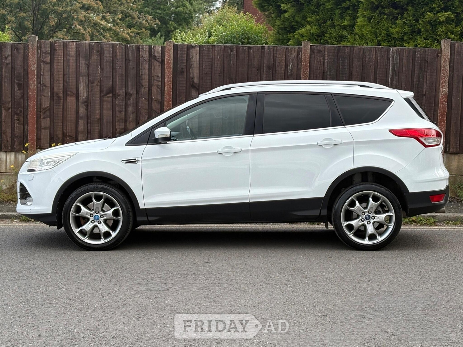 Ford Kuga 2014 - Cars