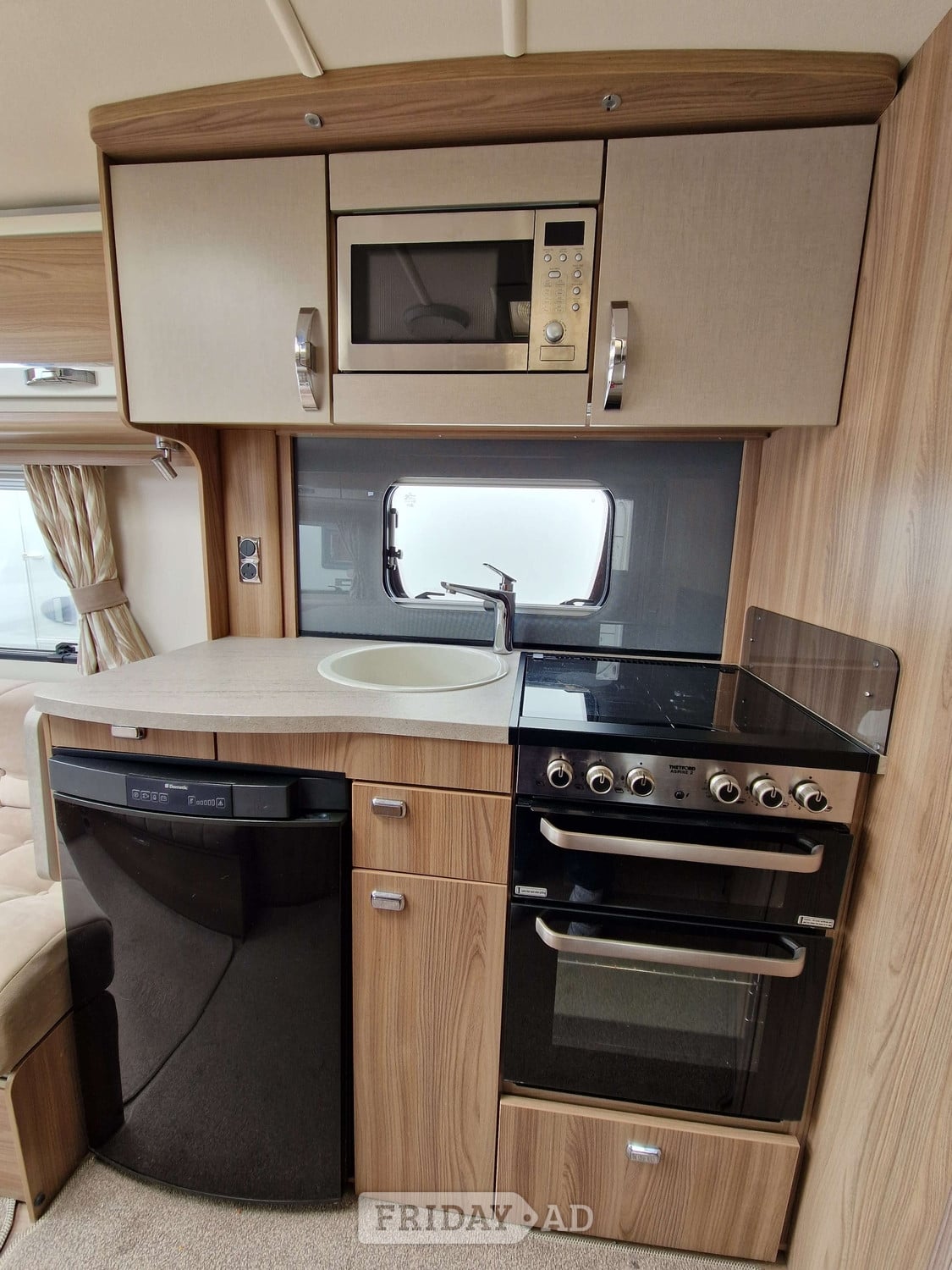[2 berth ]Swift Challenger 442