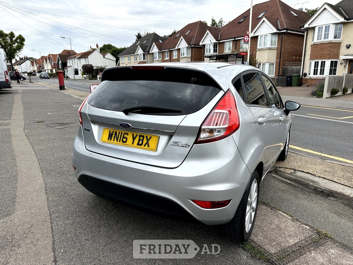 Ford Fiesta 2016 - Cars