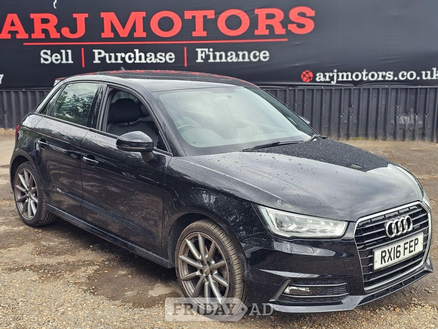 Audi A1 2016 in Addlestone