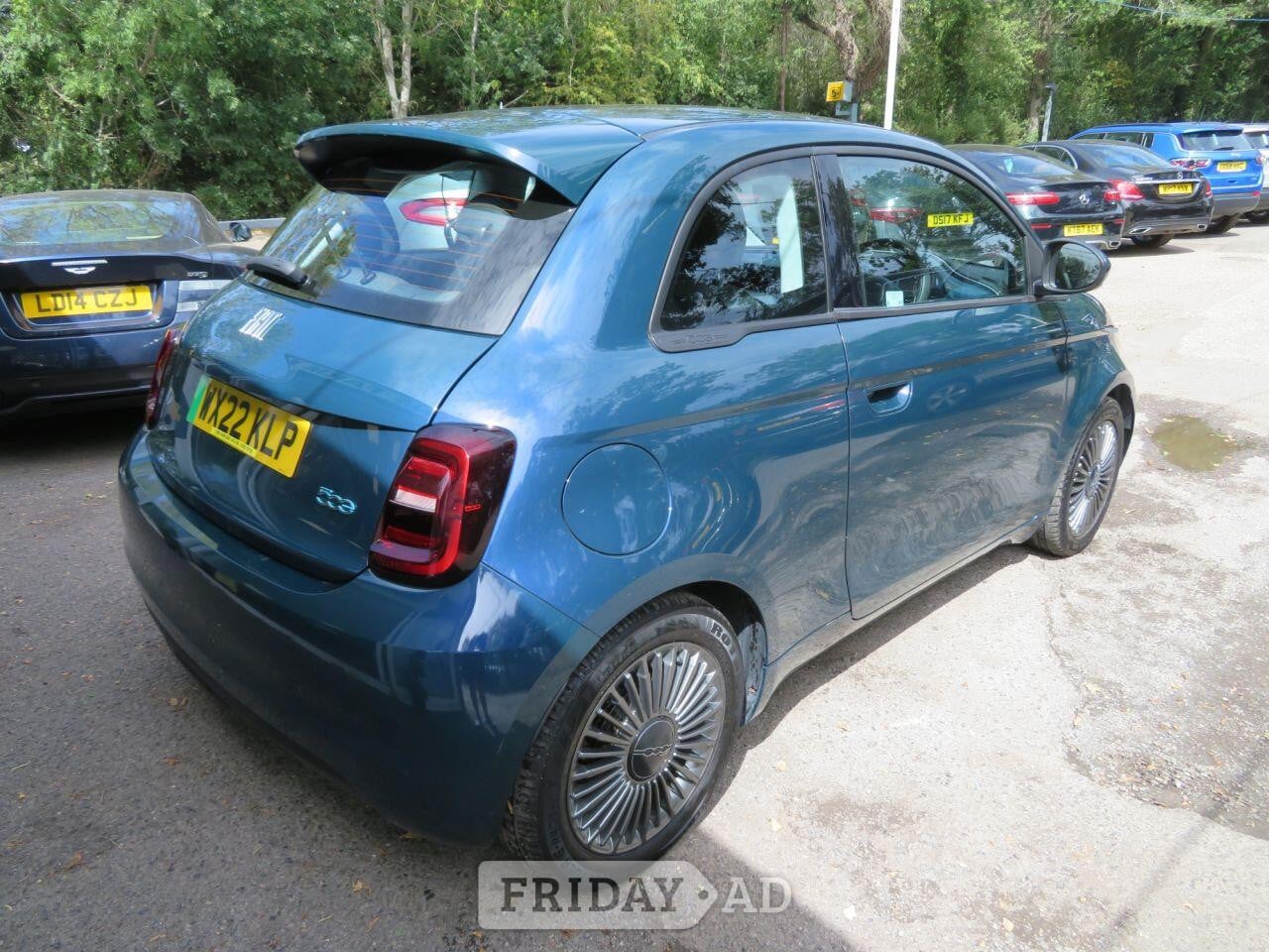 Fiat 500E Horsham