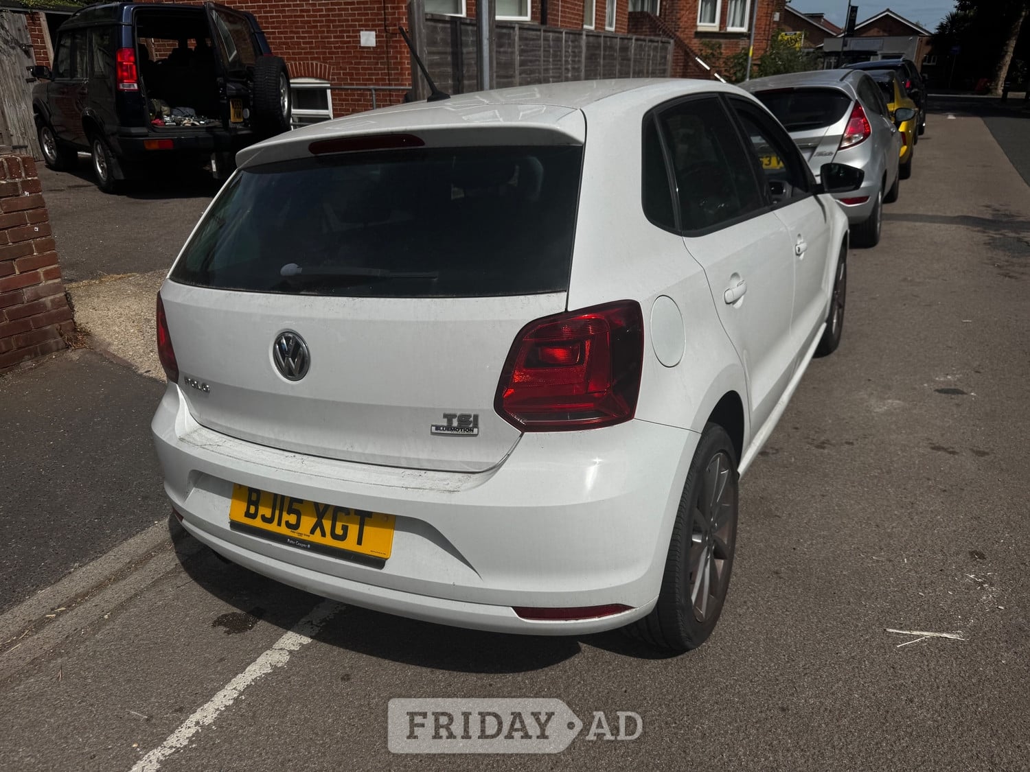 Volkswagen Polo 2015 - Cars