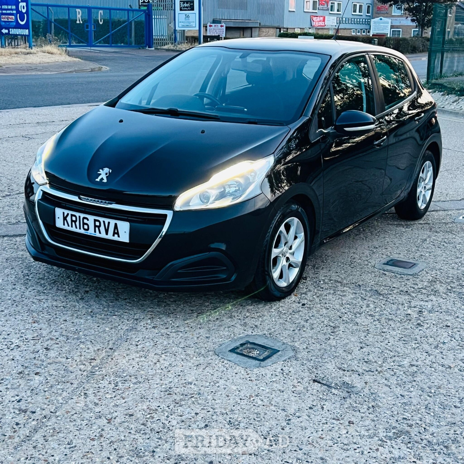 Peugeot 208 2016 - Cars