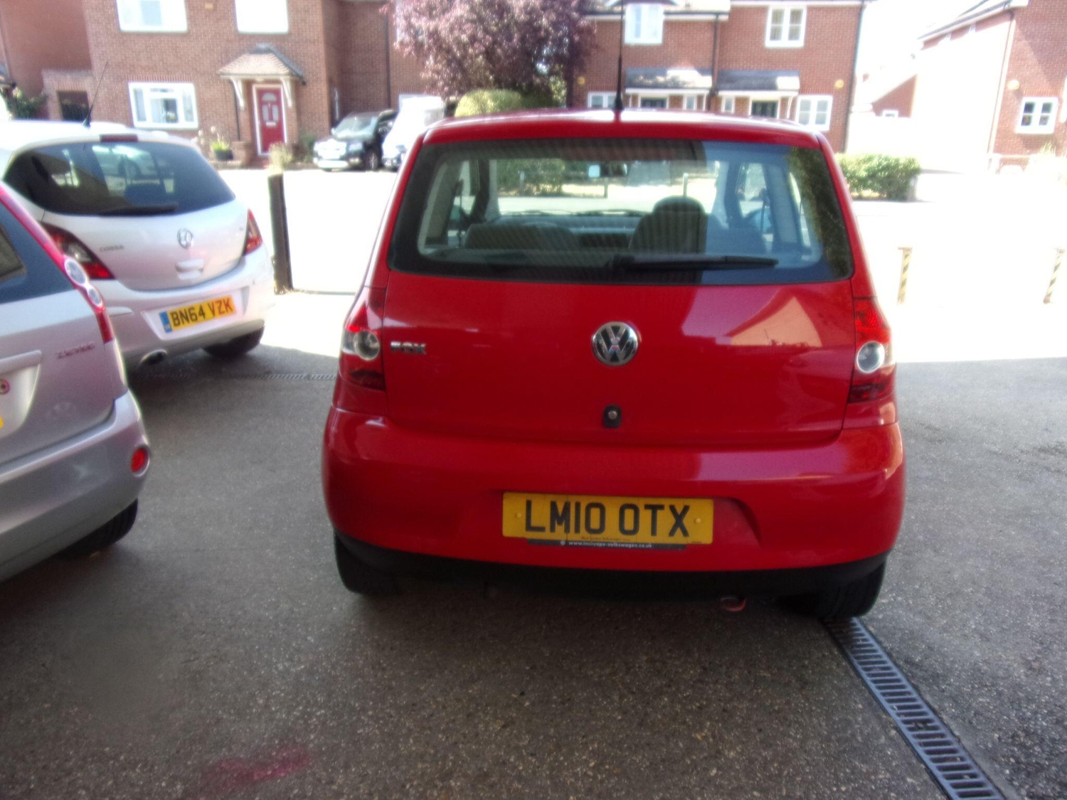 Volkswagen Fox 2010 - Cars