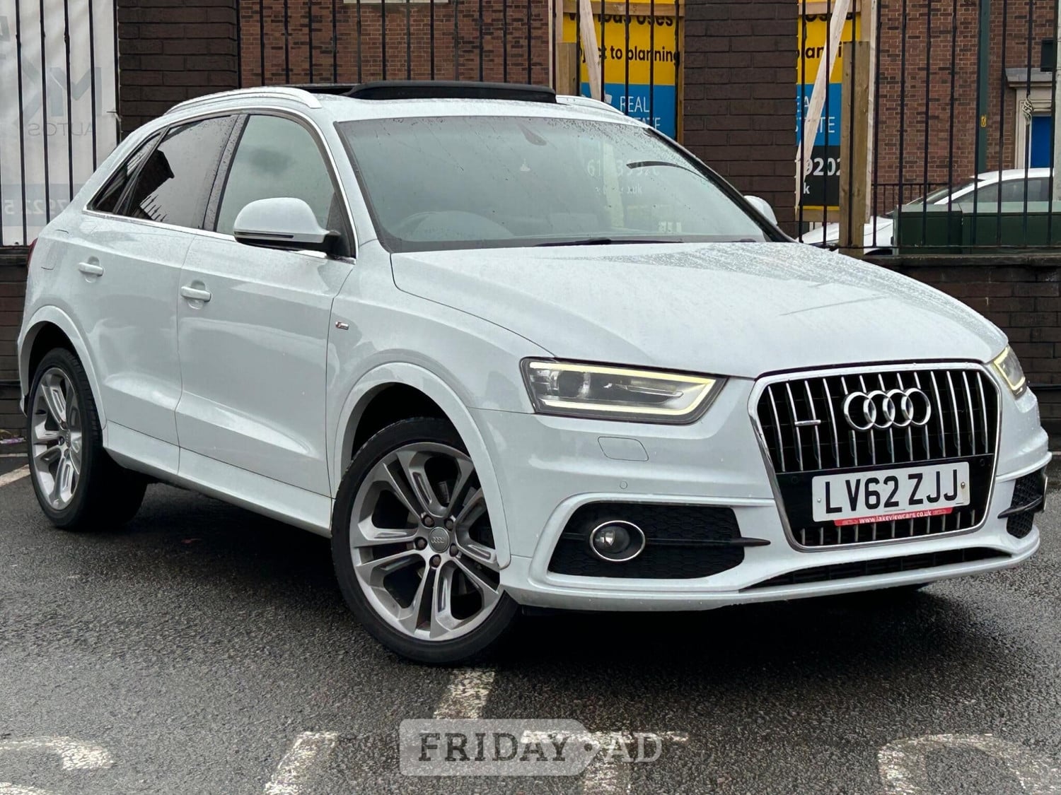 Audi Q3 2013 in Manchester