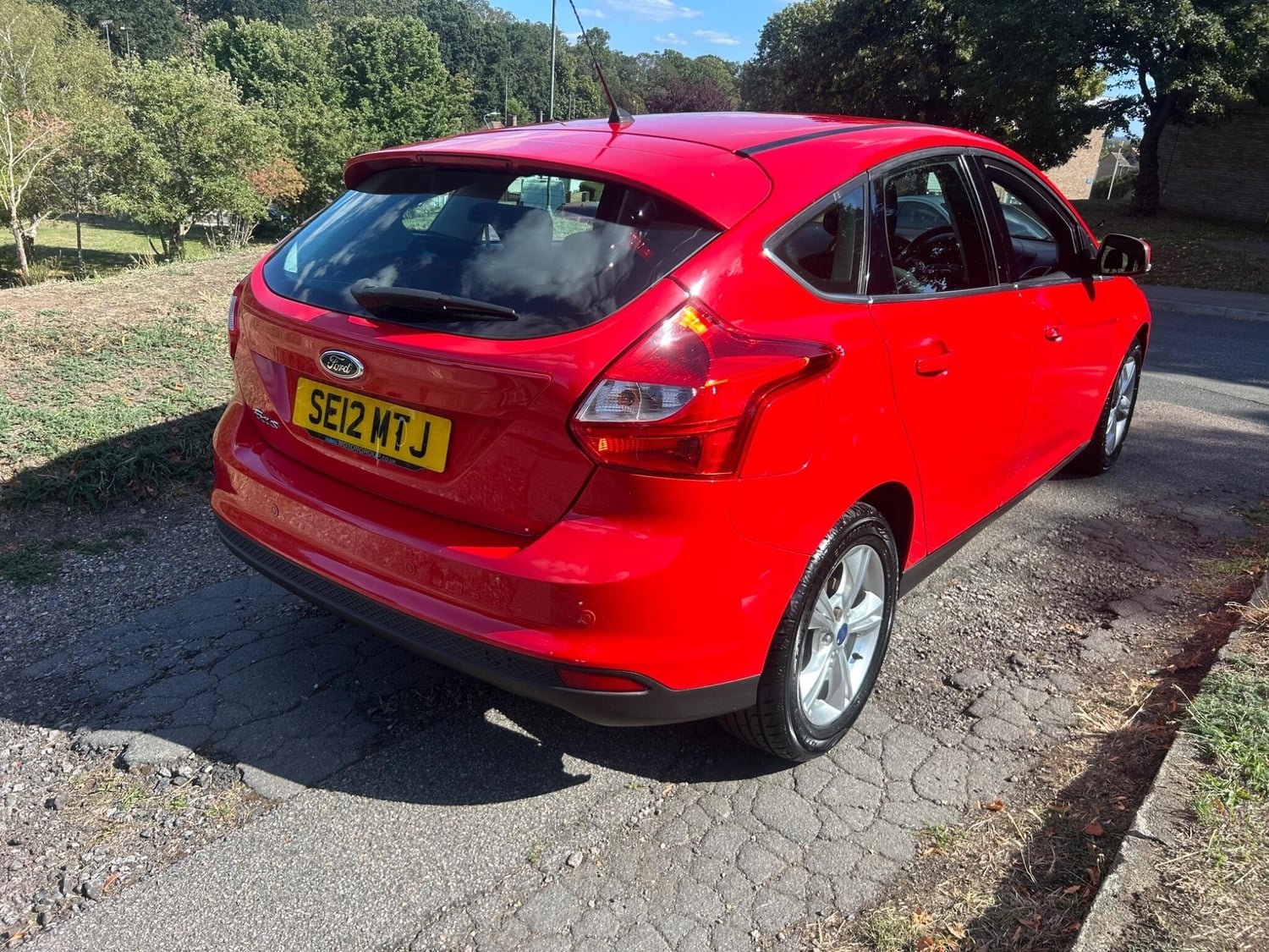 Ford Focus 2012 - Cars