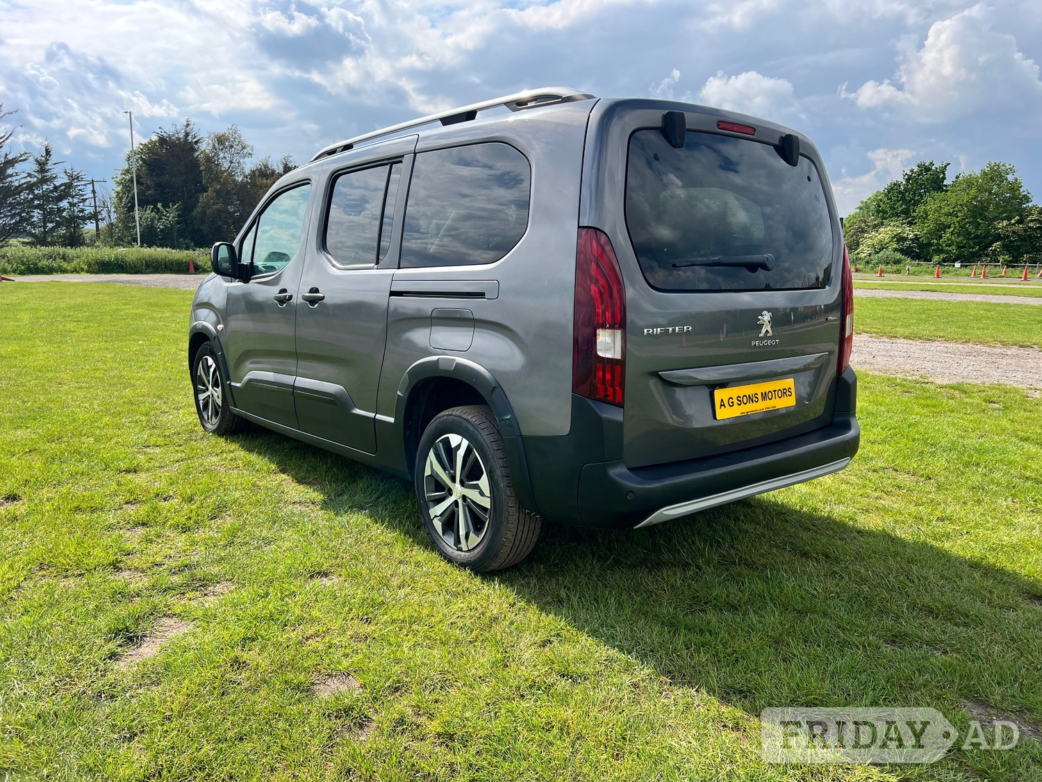 Peugeot Rifter Havering
