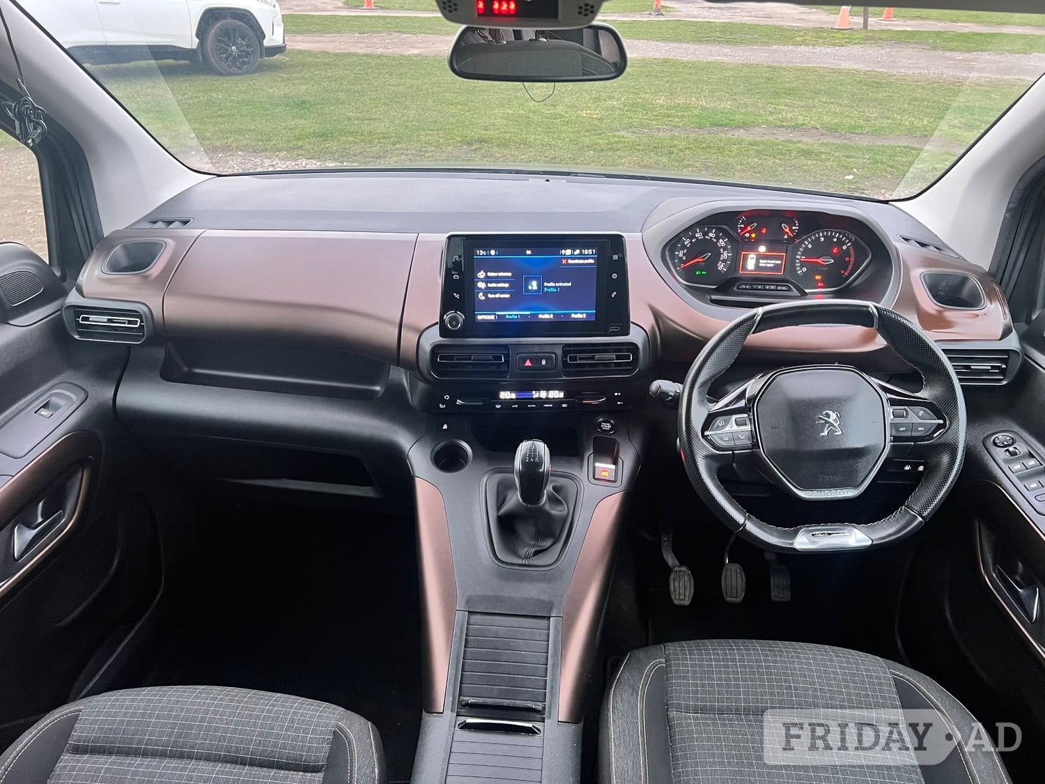 Peugeot Rifter 2019 - Cars