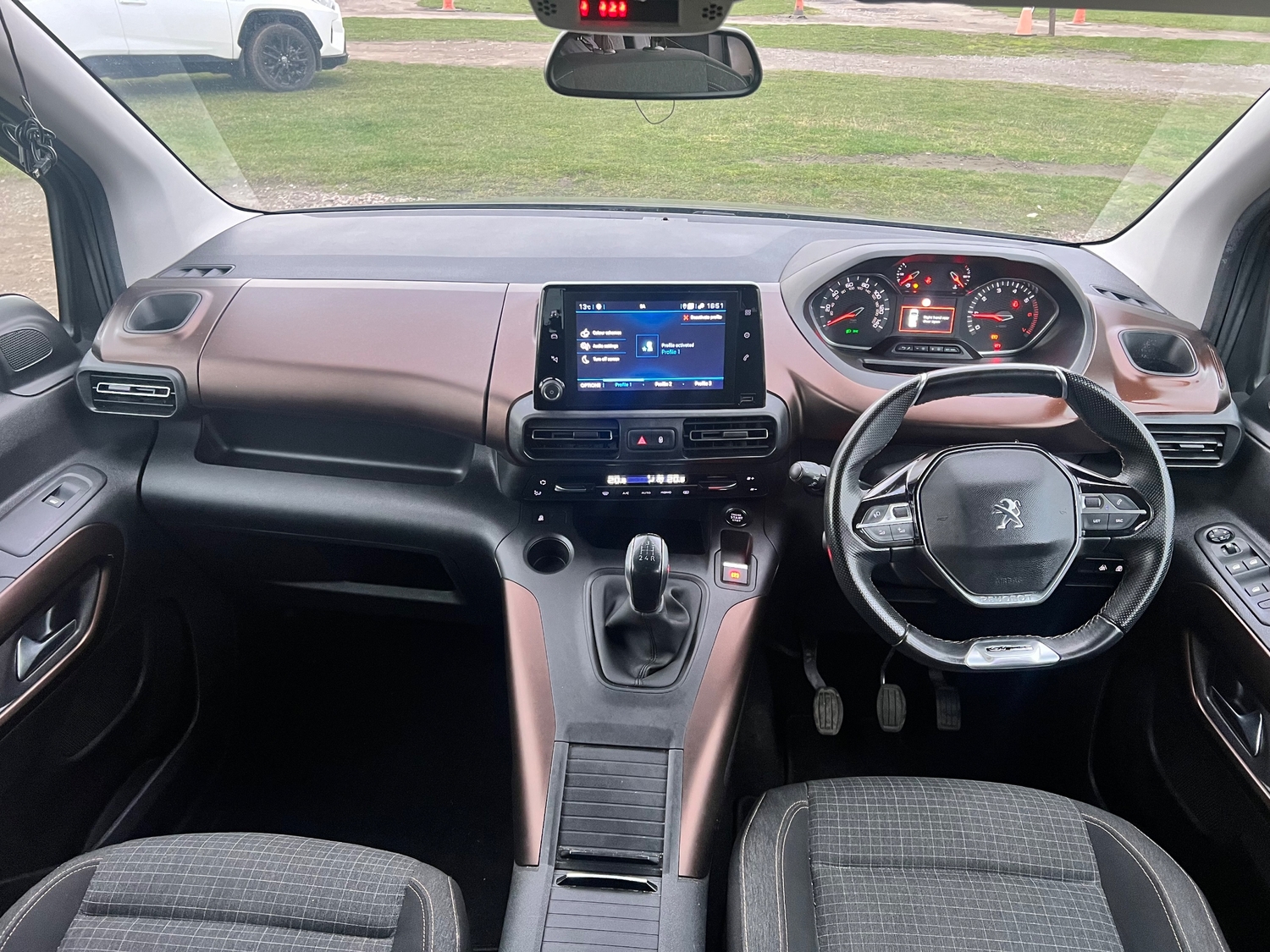 Peugeot Rifter 2019 - Cars