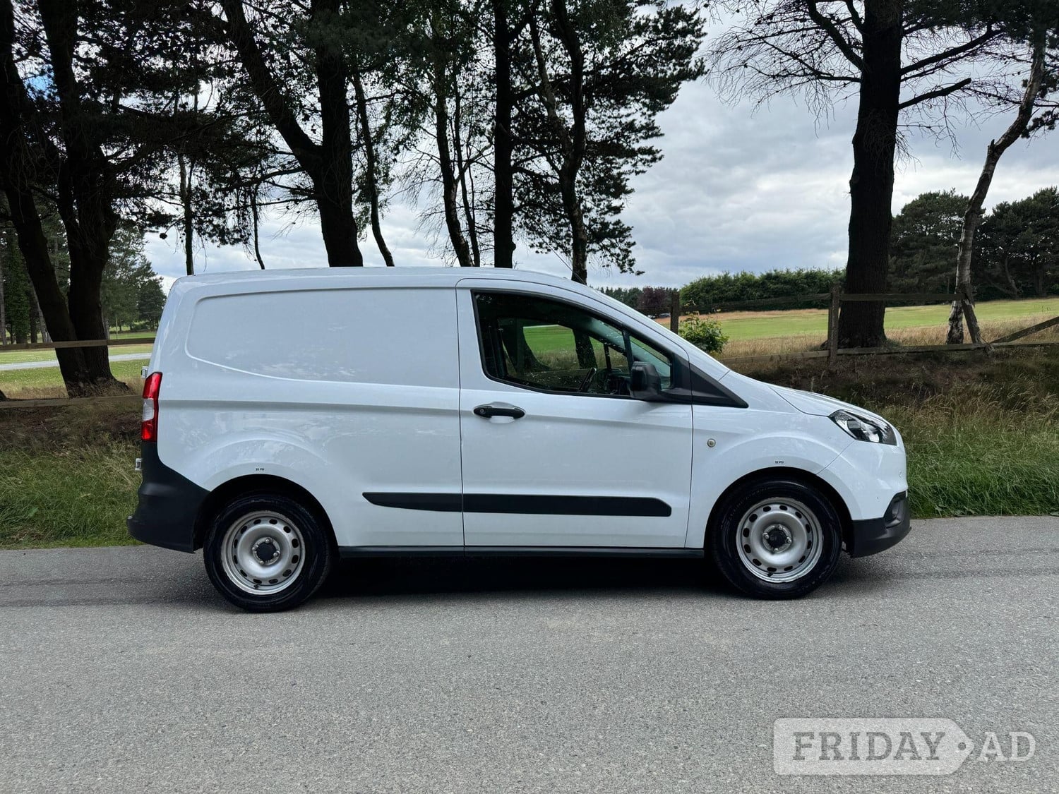 Ford Transit Courier 2020 - Vans & Commercial Vehicles in Huddersfield