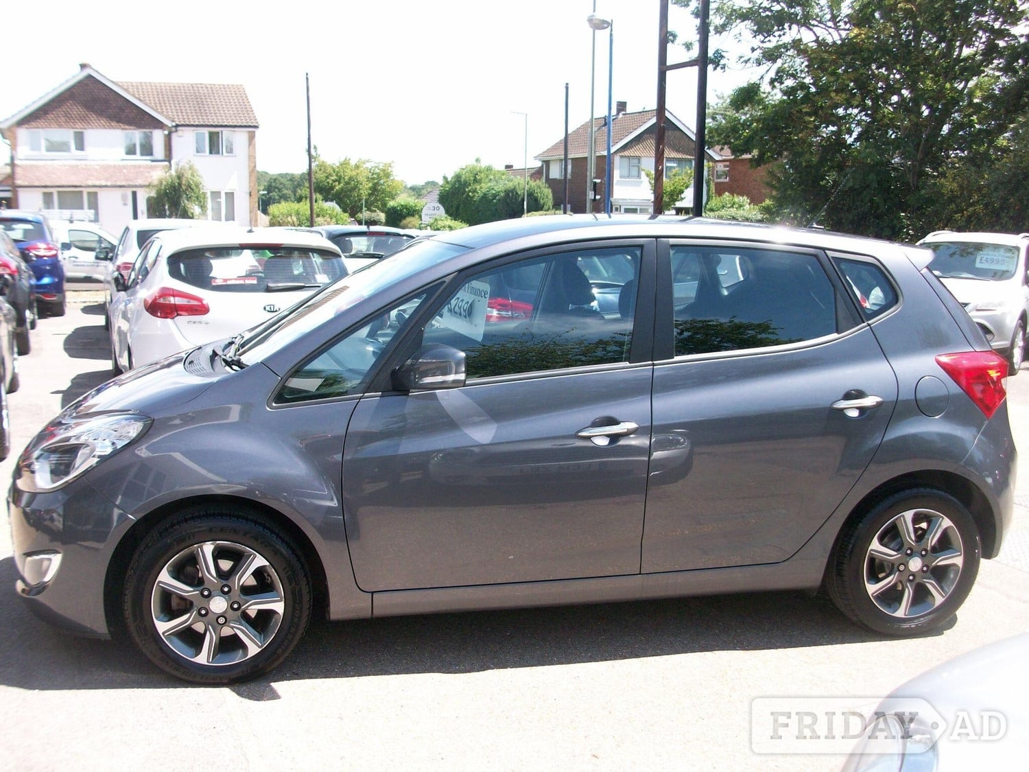Hyundai ix20 2016 - Cars in Eastleigh