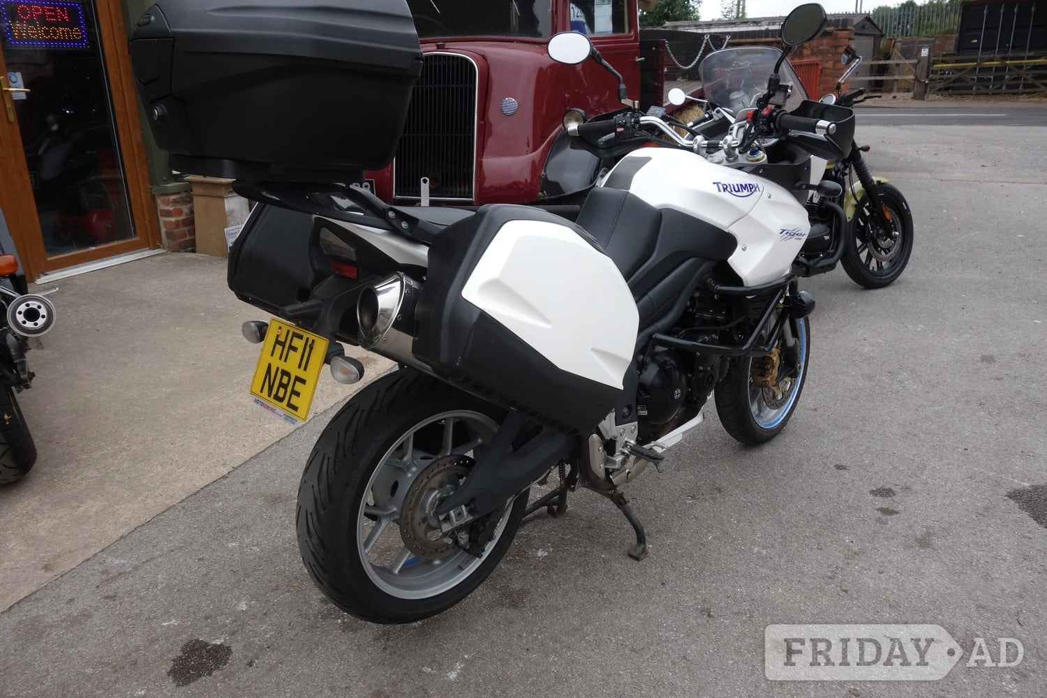 [ berth ]Triumph Tiger