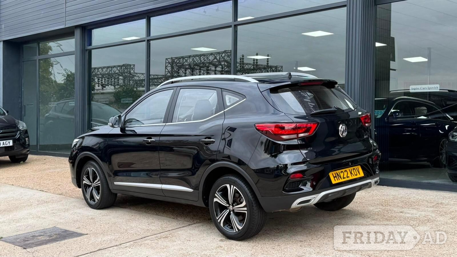 [ berth ]MG ZS