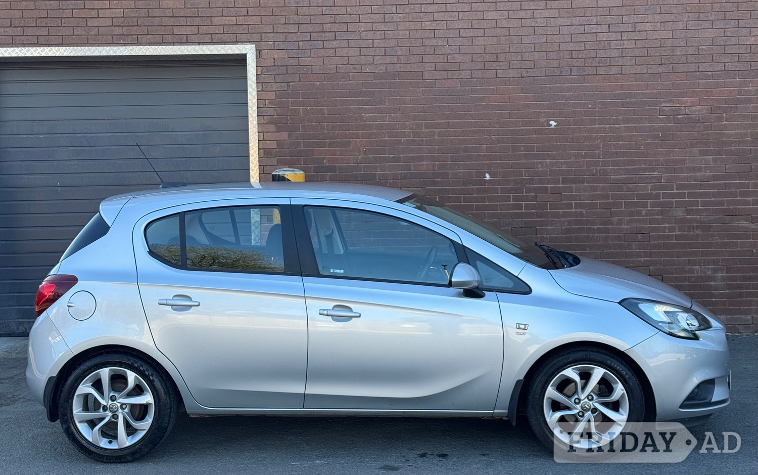 [ berth ]Vauxhall Corsa