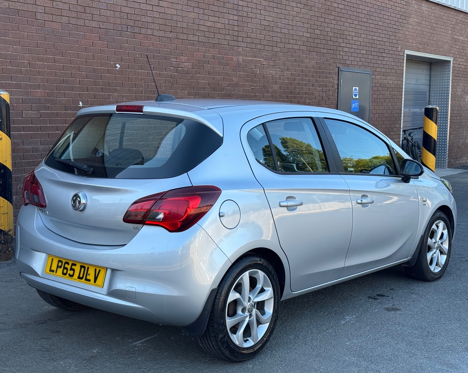 Vauxhall Corsa 2015 - Cars
