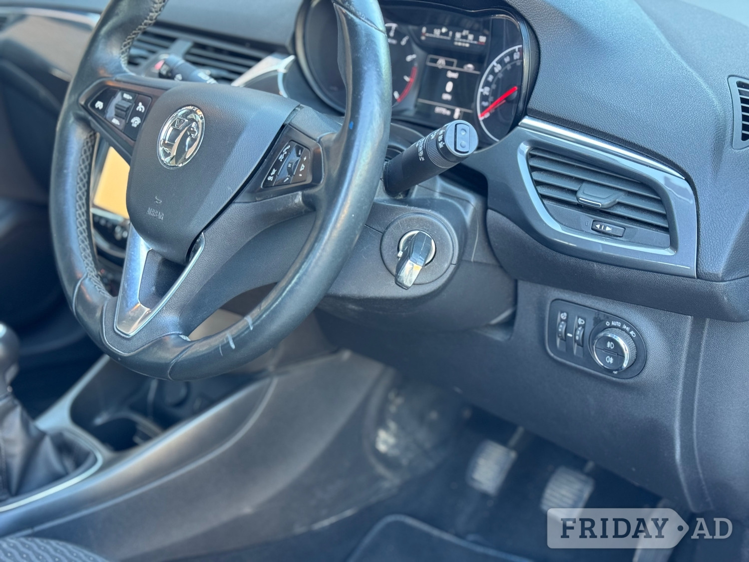 Vauxhall Corsa 2015 - Cars