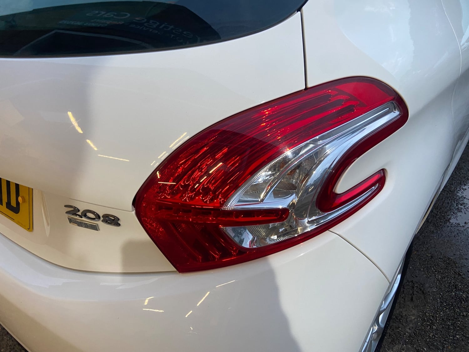 Peugeot 208 2014 - Cars