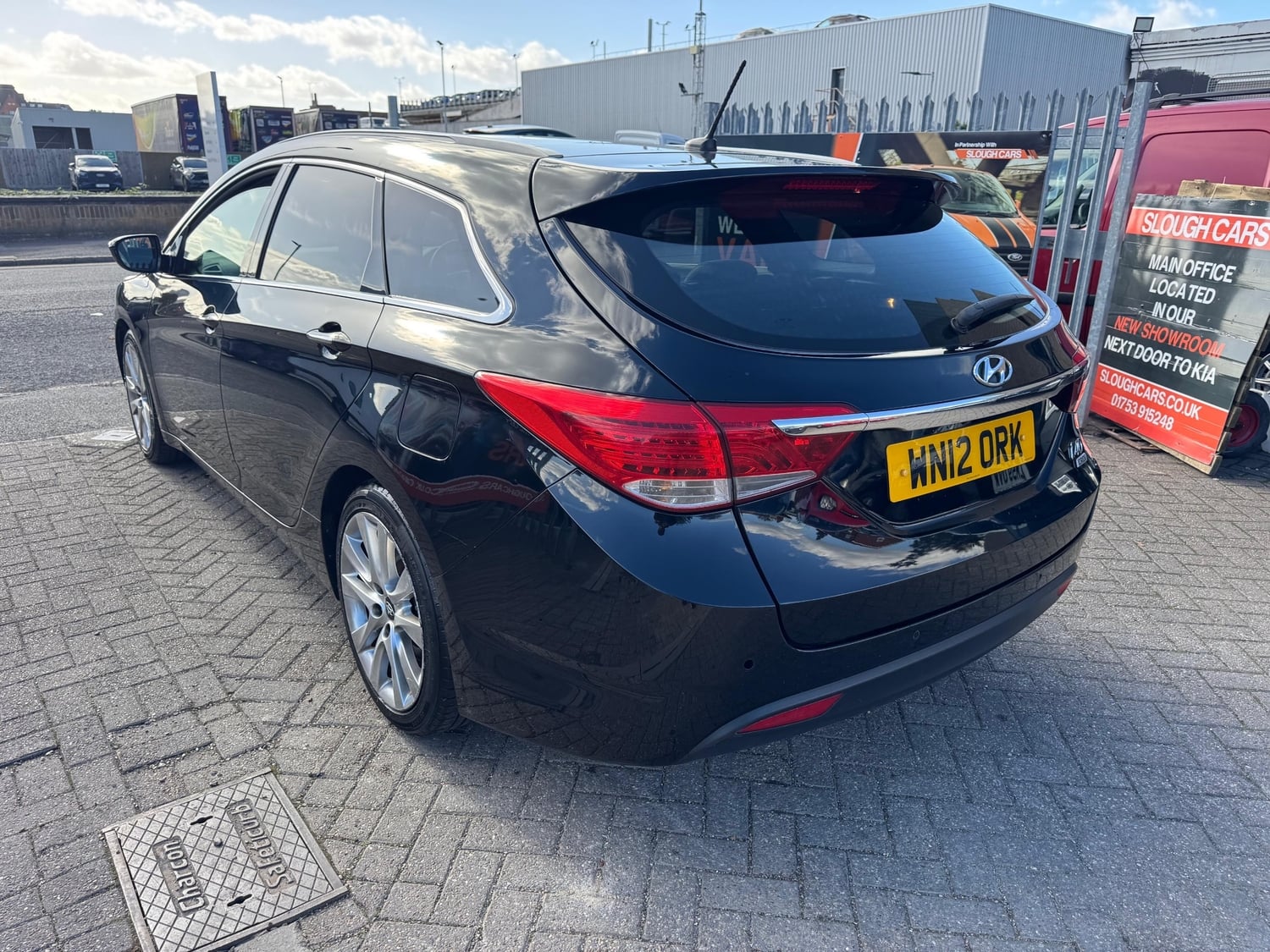 [ berth ]Hyundai i40