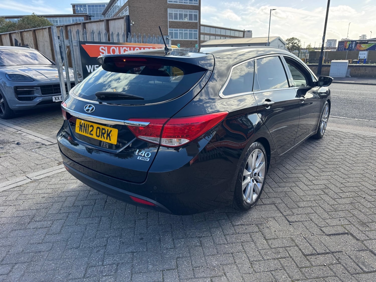 Hyundai i40 2012 - Cars in Slough