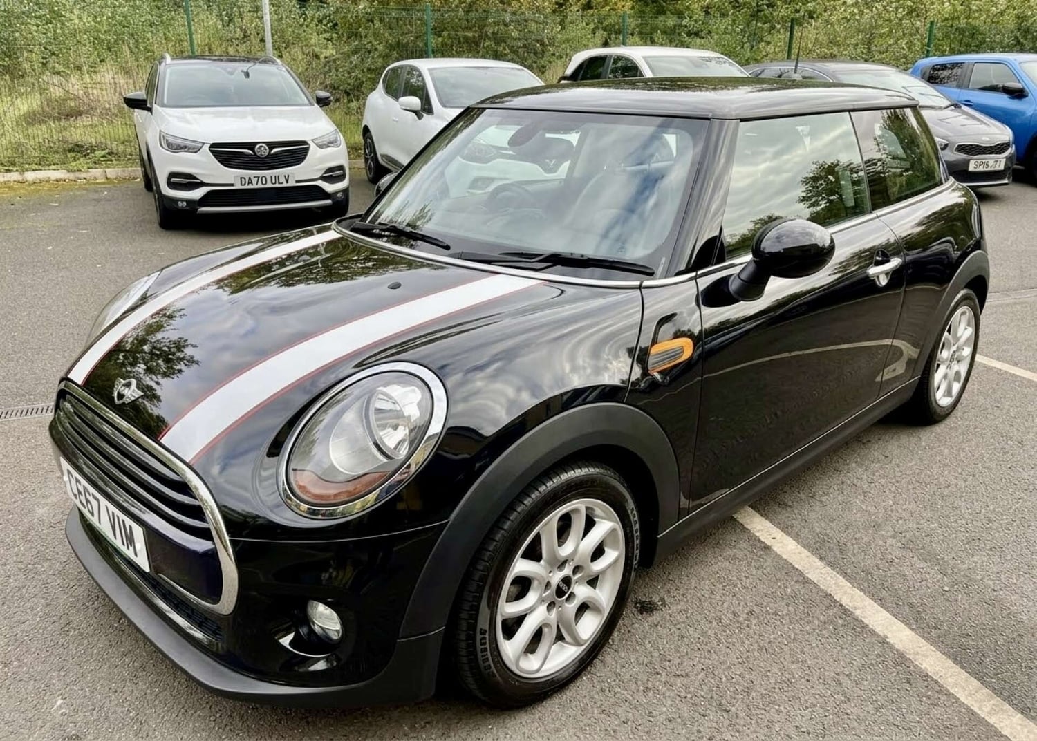[ berth ]Mini Hatch