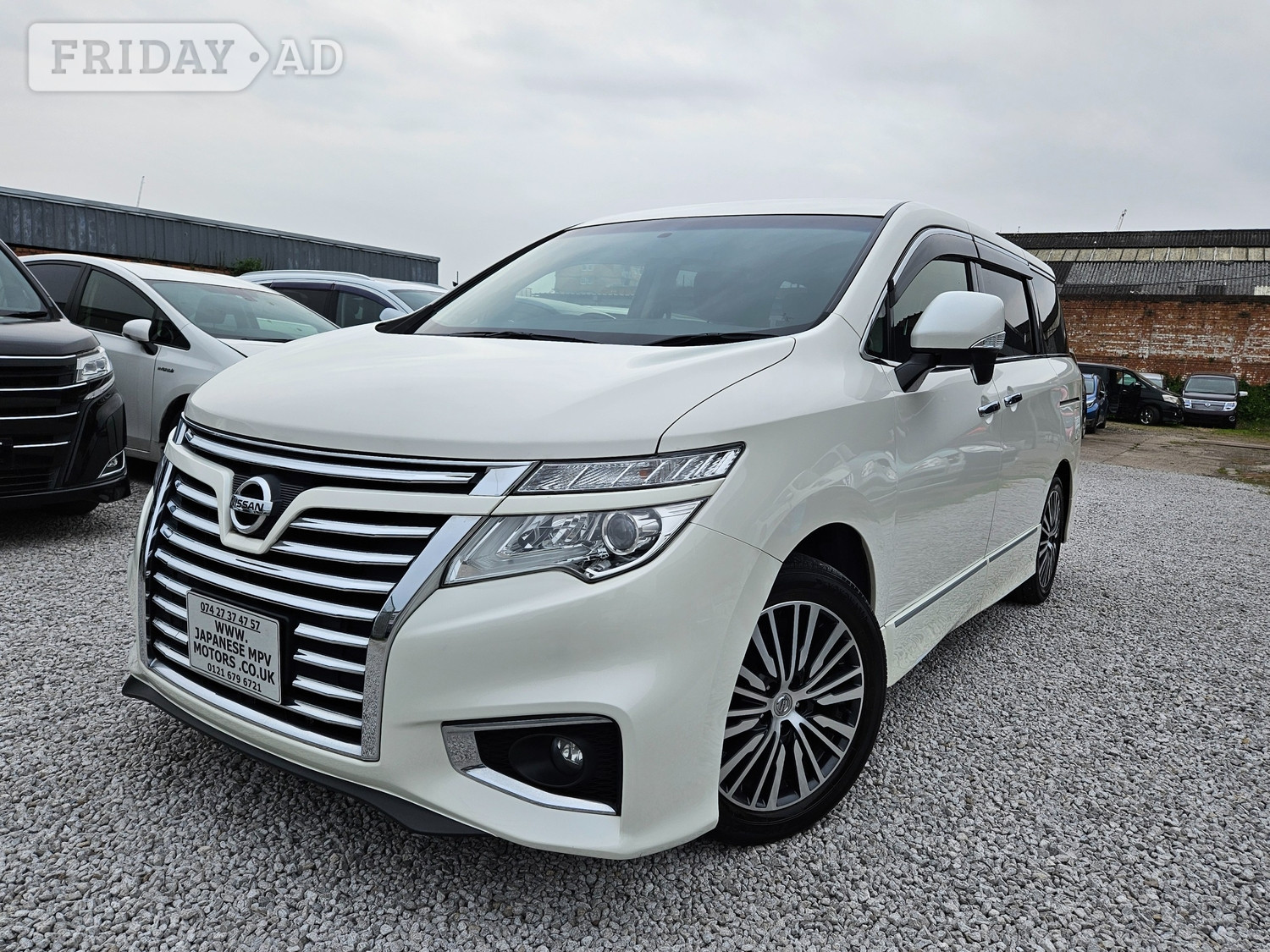 [ berth ]Nissan Elgrand