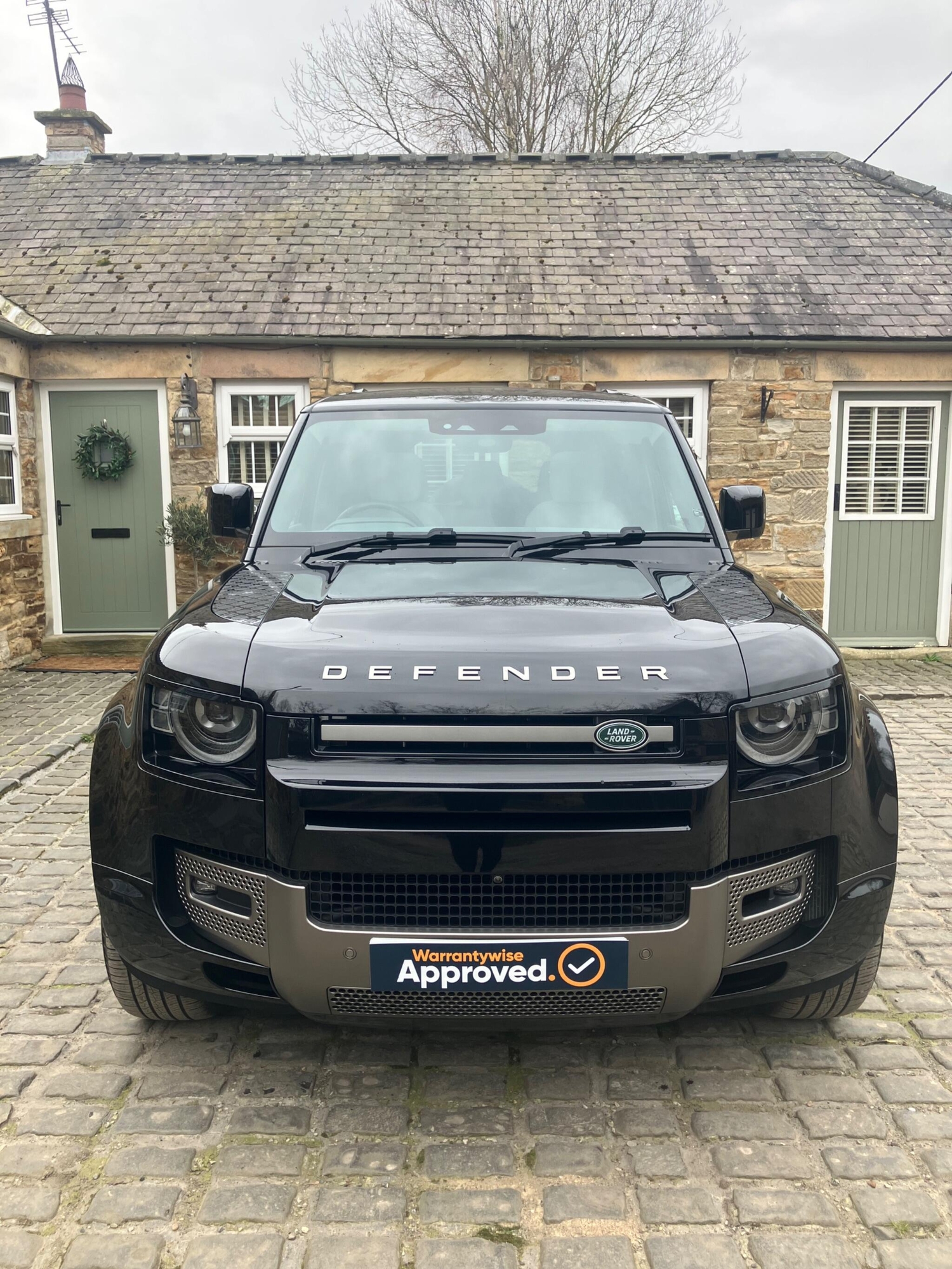 Land Rover Defender 110 2025 - Cars in Durham