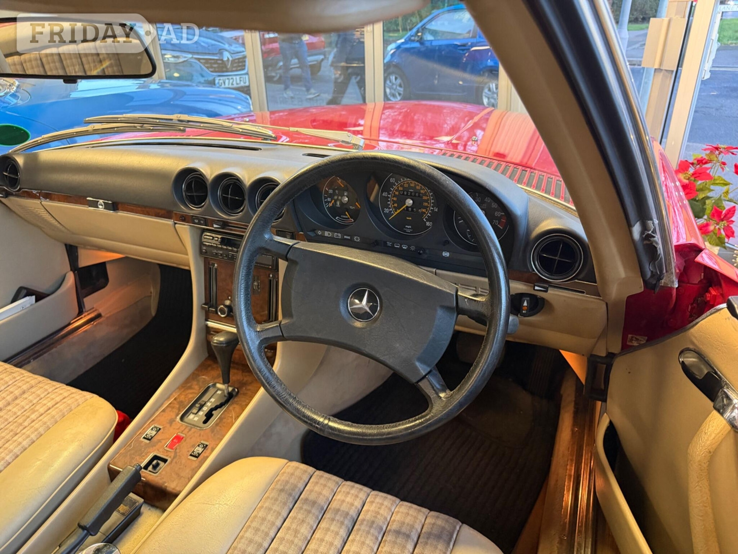 Mercedes-Benz 300 1989 - Cars