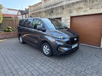 Ford Transit Custom 2024