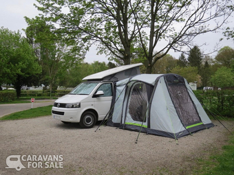 Outdoor Revolution Oxygen Movelite 2 driveaway awning