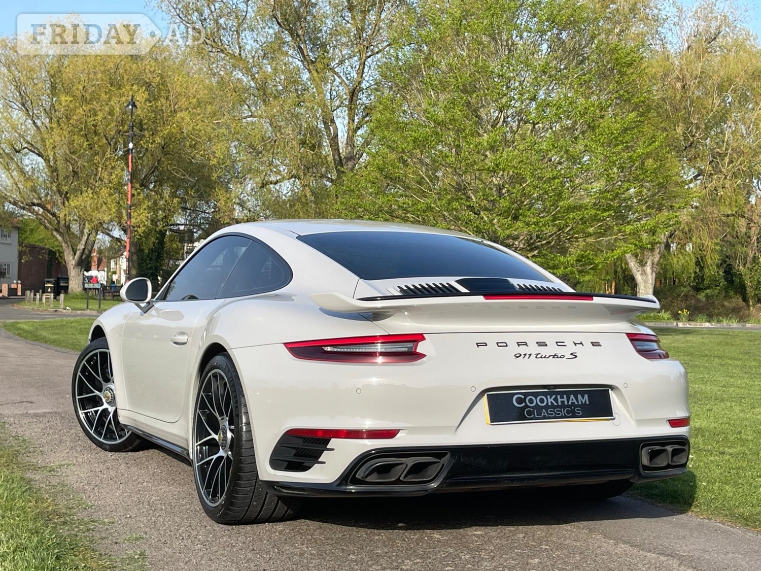 Porsche 911 Maidenhead
