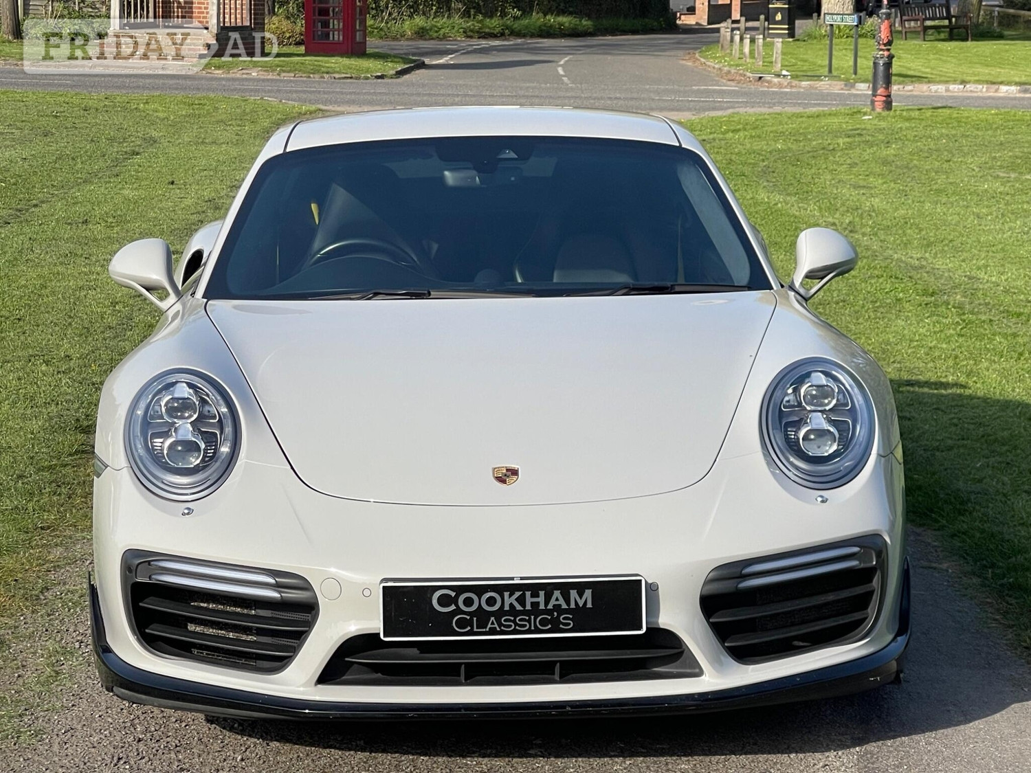 [ berth ]Porsche 911