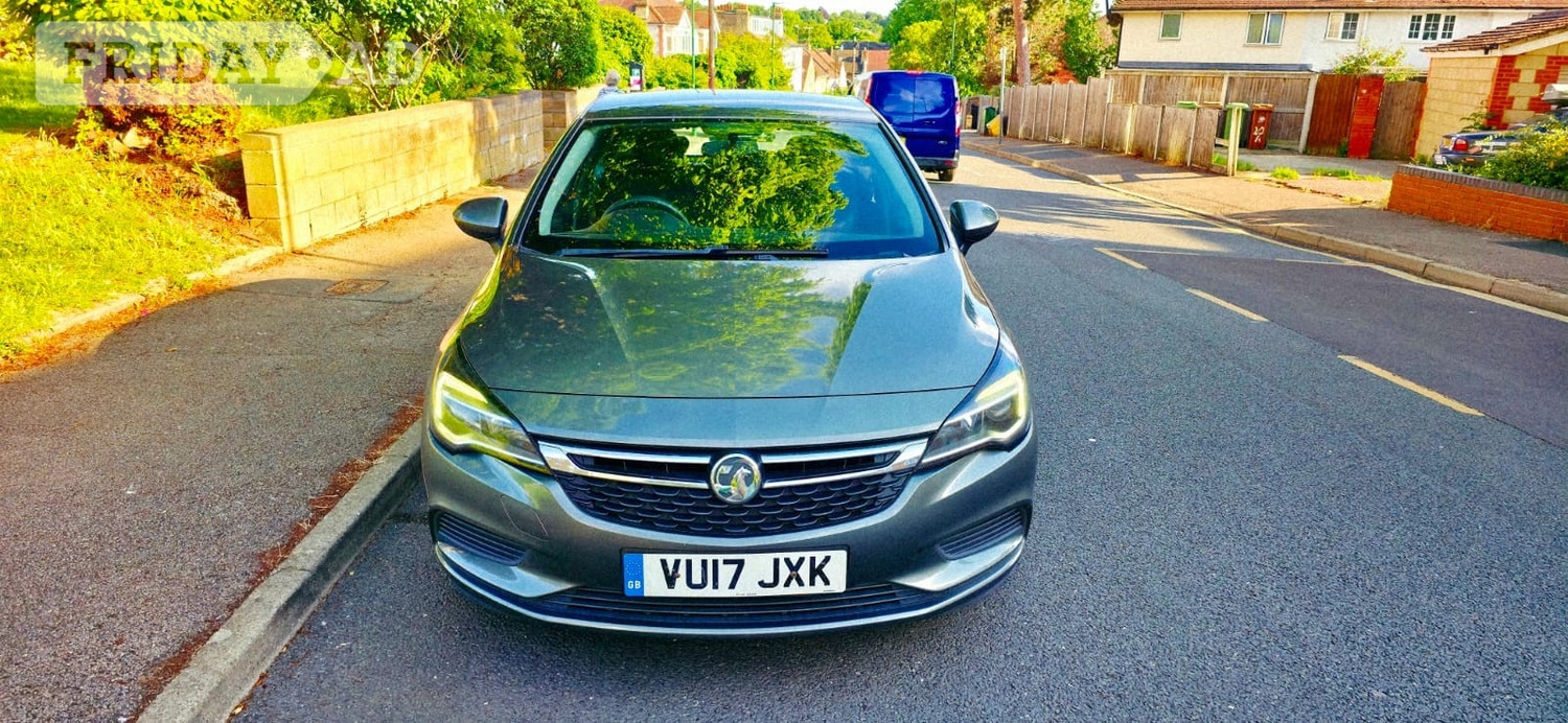 Vauxhall Astra 2017 - Cars