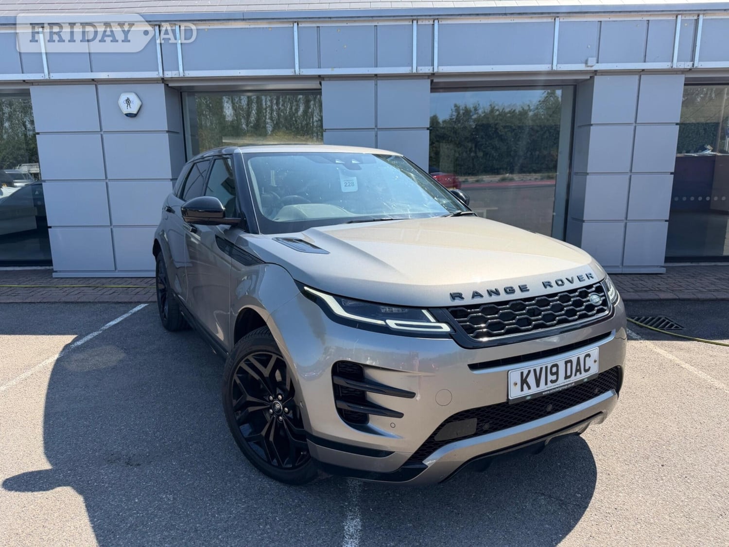 Land Rover Range Rover Evoque 2019 in Gillingham