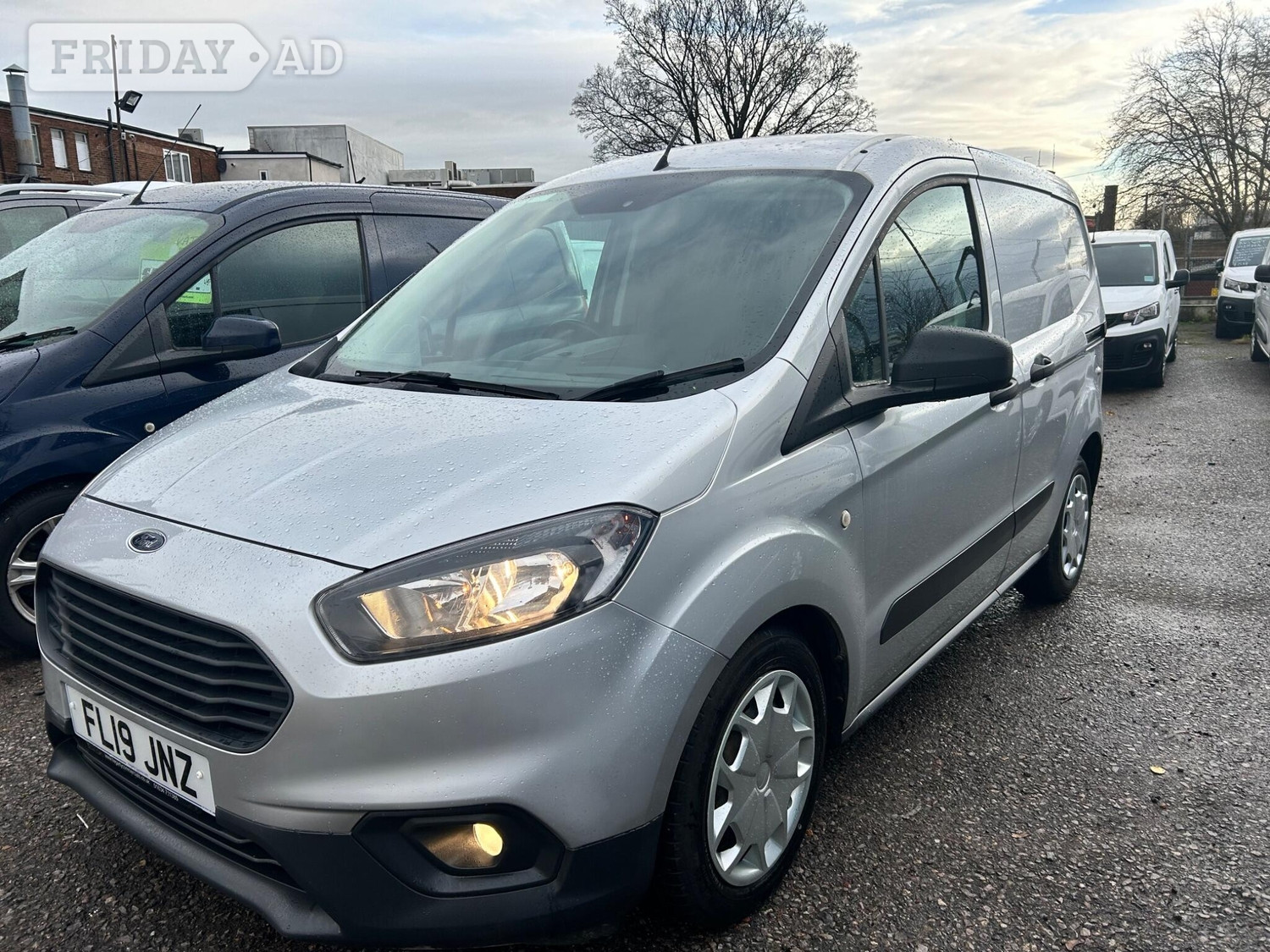 Ford Transit Courier 2019 - Vans & Commercial Vehicles in Rochester