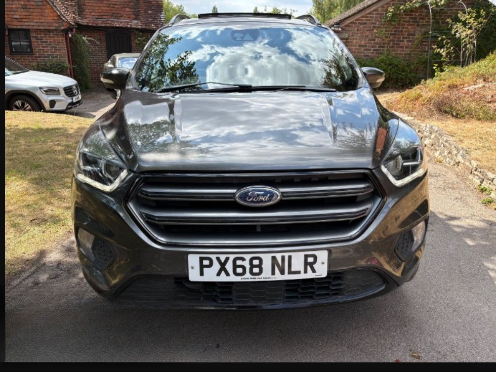 [ berth ]Ford Kuga