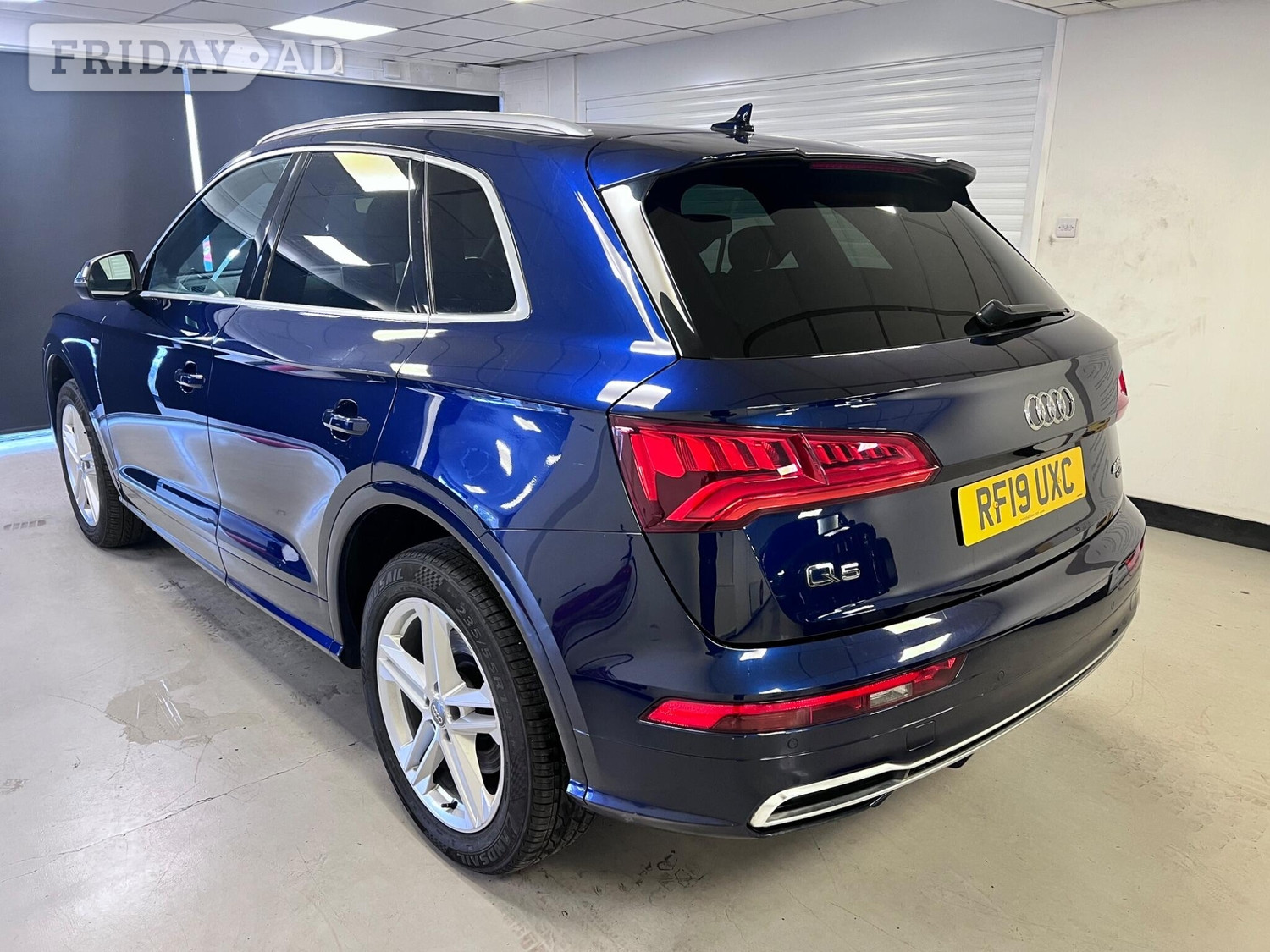 Audi Q5 2019 - Cars
