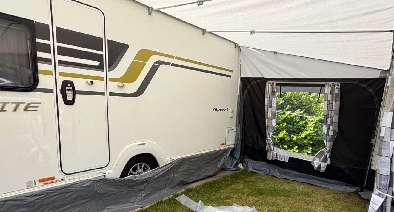 Whitburn Dorema Garda 240 Caravan Awning – Size 11 (900–925cm)