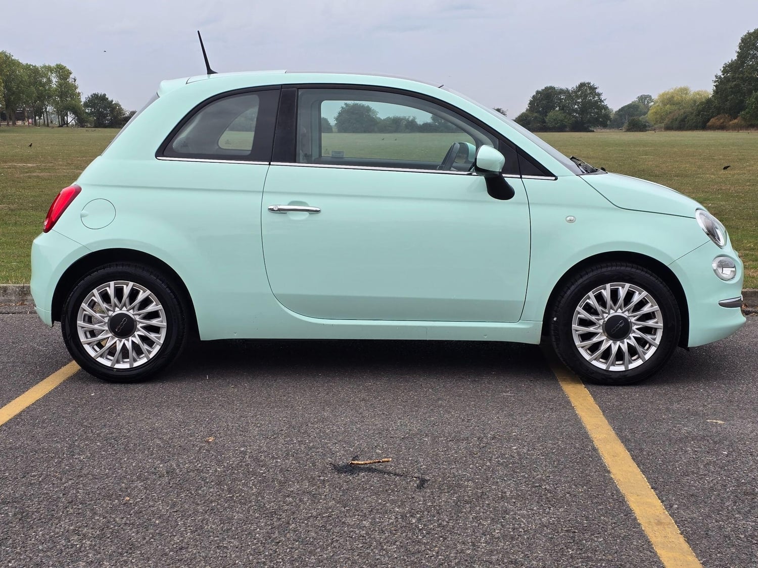 Fiat 500 2016 - Cars