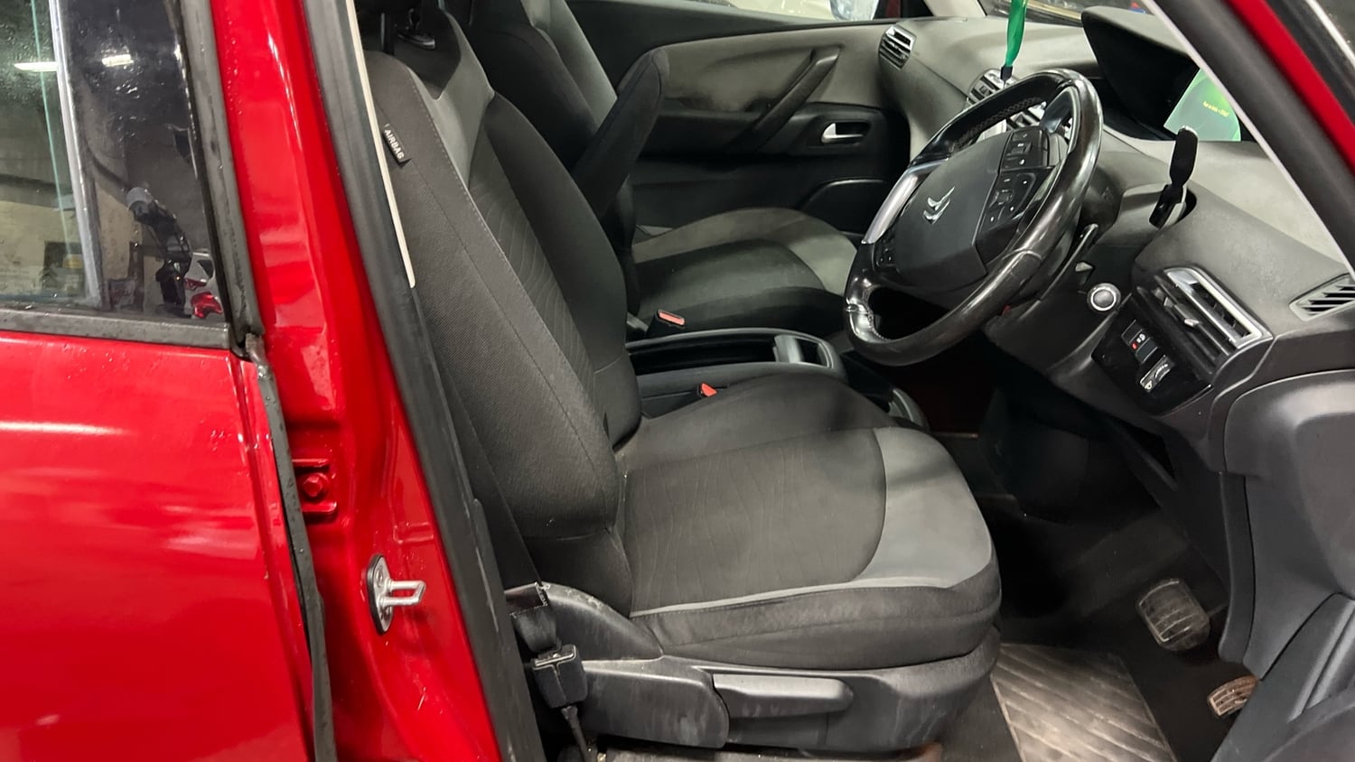 [ berth ]Citroen Grand C4 Picasso
