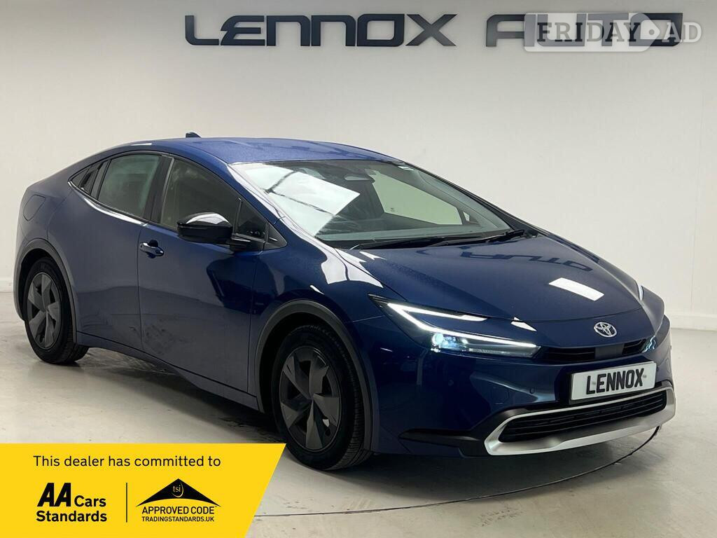 Toyota Prius 2025 in Brent
