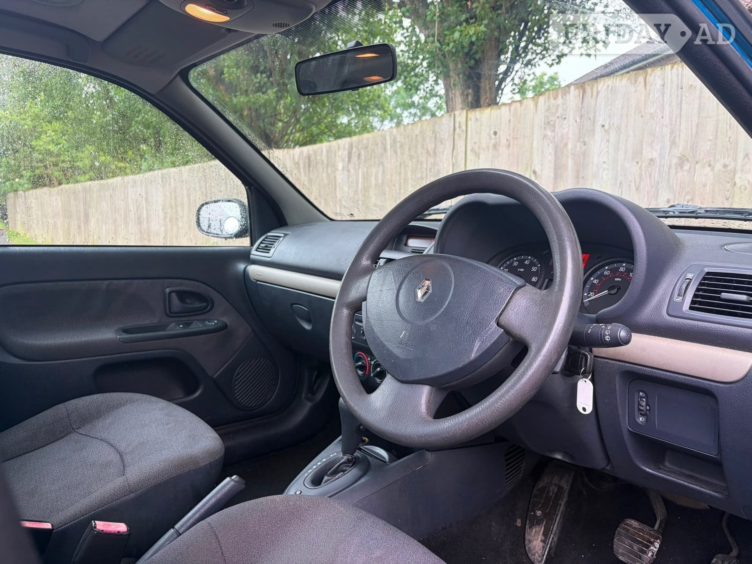 Renault Clio 2004 - Cars