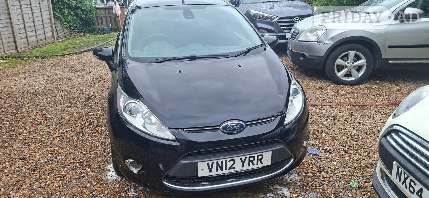 Ford Fiesta 2012 in Sutton