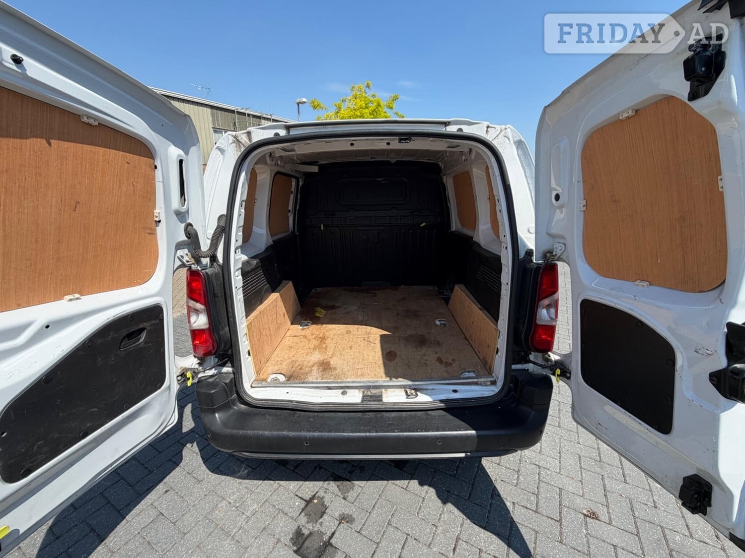 [ berth ]Citroen Berlingo